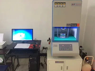 Reómetro de matriz móvil