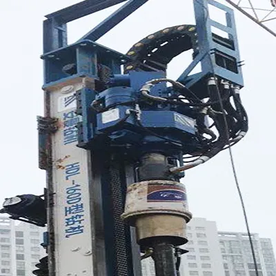 Acumulador roscado en equipos de perforación